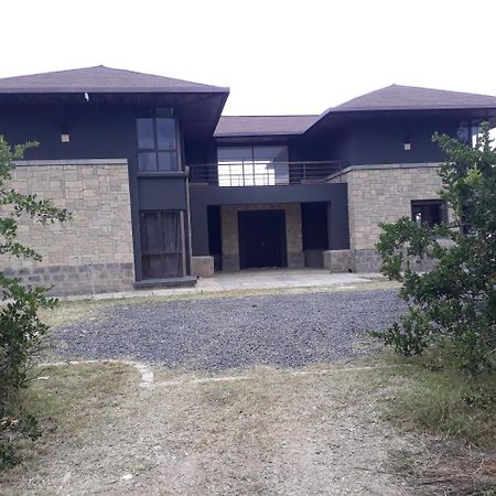 Ol Pejeta Holiday Villas Nanyuki Exterior photo